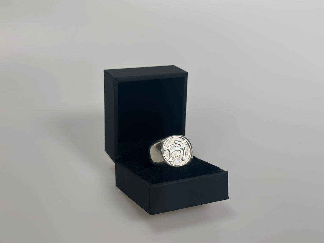 BF 925 Signet Ring